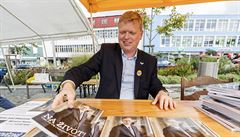 Pav�l B�lobrádek b�hem p�edvolební kampan�.