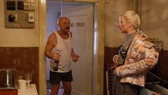 �eská komedie �pindl (2017). Old�ich Navrátil a Anna Polívková.