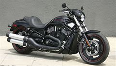 Čistý zisk výrobce motocyklů Harley-Davidson klesl o 40 procent