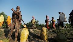 OSN oznaila exodus 536 tisíc Rohing za nejrychlejí uprchlickou krizi...