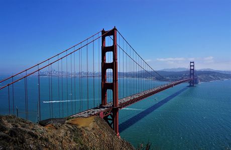Nutn zastvka v San Franciscu je vhled na most Golden Gate. A ano, stoj to...
