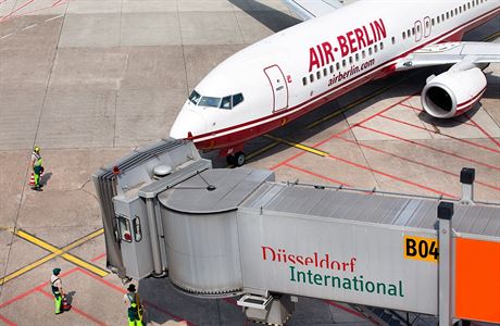 Letadlo nmecké nízkonákladové spolenosti Air Berlin.