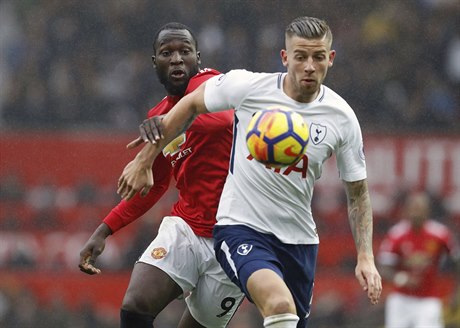 Romelu Lukaku v sobotním �lágru proti Tottenhamu