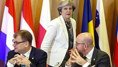 Líd�i EU 27 dali zelenou p�íprav� druhé fázi jednání o brexitu