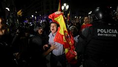 V Barcelon se odehrály také protiseparatistické demonstrace.