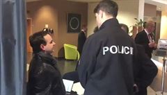 Zásah policie ve tábu SPD