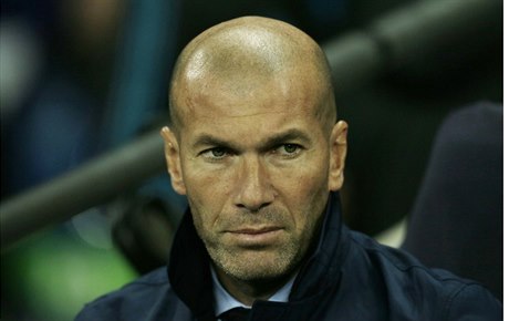 Trenér Realu Madrid Zinedine Zidane.