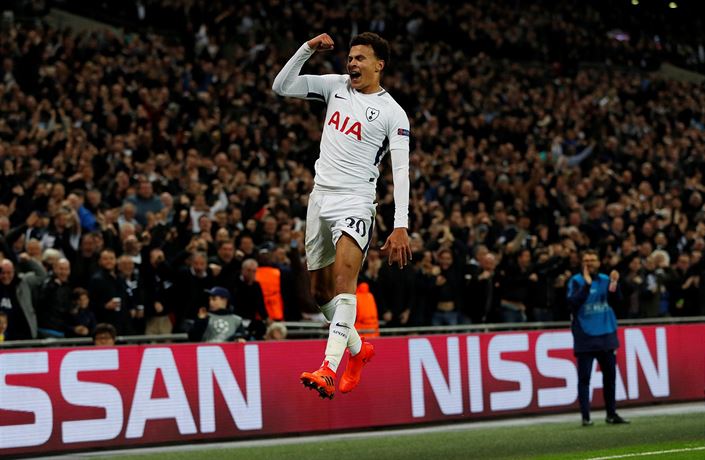 Dele Alli slaví svj gól do sít Realu Madrid.