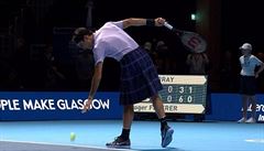 VIDEO: Federer zaskočil Skota Murrayho kiltem. Set odehraný v ‚sukni‘ ale prohrál