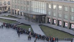 Fronta se vytvo�ila i v Moskv�.