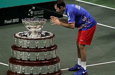 Radek tpnek slav triumf ve finle Davis Cupu 2012.