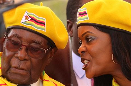 Prezidentský pár - Robert Mugabe a jeho ena Grace.