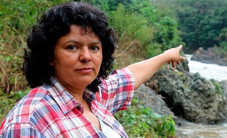 Berta Cáceresová, ekoloka a aktivistka.
