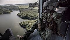 Učil jsem afghánské piloty znovu létat, popisuje český velitel letky