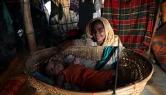 Rohingové v uprchlickém táboe v Bangladéi.