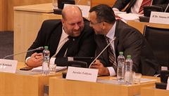 Jaroslav Komínek (vlevo) a Jaroslav Foldyna na ustavující schzi zastupitelstva...