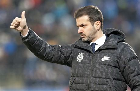 Andrea Stramaccioni má své dny na lavice Sparty seteny.