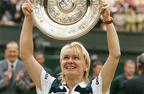 1.7.1998, Wimbledon, tenis, tenistka Jana Novotn slav vtzstv, tal pro...