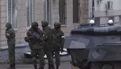 Ozbrojenci obsadili centrum Luhanska, asi kvli sporm o moc
