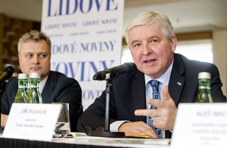 Na konferenci LN vystoupili napíklad guvernér NB Jií Rusnok (vpravo) a Vít Rika ze Zaplo Finance FOTO MAFRA  M. ULA