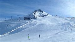 Zima v plnm proudu? Skvle si zalyujete na ledovci Hintertux