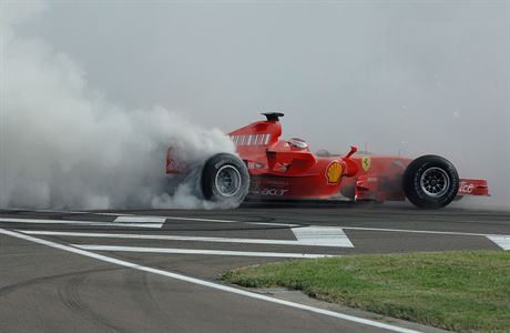 F1 2007  auto dil pilot Raikkonen