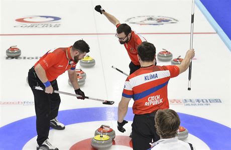 Kvalifikaní turnaj v curlingu o postup na OH v Pchjongchangu 2018. eská...