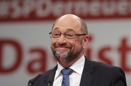 Martin Schulz po znovuzvolen do ela strany.