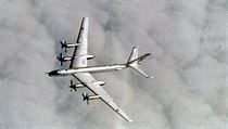 Sovtsk bombardr Tu-95.
