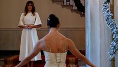 Melania se prý sna�ila co nejvíc dr�et starých tradic.