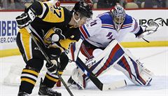 NHL: Pavelec svými 41 zákroky pomohl k výhře Rangers v Pittsburghu