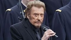 Zemel francouzsk idol Johnny Hallyday. Rockov zpvk podlehl rakovin plic