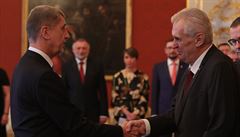 Prezident Milo Zeman jmenoval Andreje Babie ANO) premiérem.