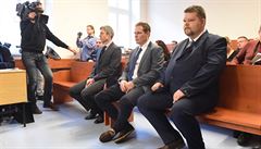 Novojiínský soud 7. prosince 2017 zprostil viny vech deset lidí, kteí byli...