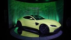 Do Ameriky dorazila britská znaka Aston Martin s vozem Vantage.