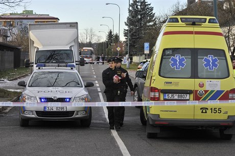 Po stelb uzavená Slavíkova ulice v Jihlav.