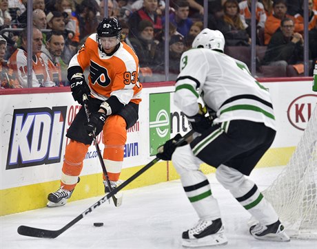 Jakub Voráek (93) se výrazn podílel na esté výhe Philadelphie, která hrála...