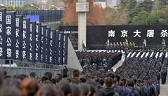 Ceremoniál k 80. výroí Nankingského masakru navtívily stovky lidí.
