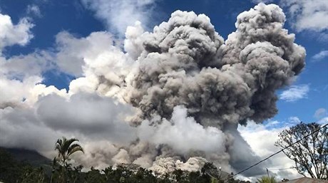 Sopka Sinabung se probudila