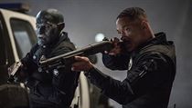 Joel Edgerton a Will Smith ve snmku Bright.