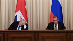 Lavrov a Johnson se v Moskv pohdali kvli ruskmu vmovn do voleb