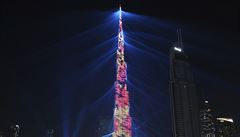 Svtelná show na budov Burd Chalífa v Dubaji.