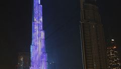 Svtelná show na budov Budr Chalífa v Dubaji.