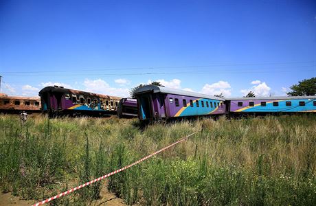 Podle jihoafrickho webu Times LIVE na ndra narazil pijdjc vlak do...