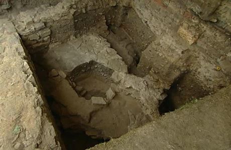 Pozstatky jednoho z nejvtích kostel stední Evropy byly nalezeny zhruba 150...