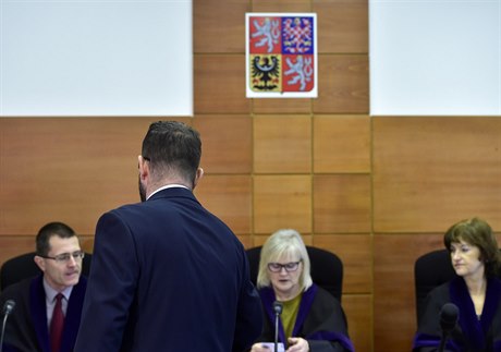 Mstský soud v Praze projednával 17. ledna 2018 alobu obvinného policisty...