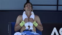 I Bredychv zpas druhho kola Australian Open se konal v ukrutnm horku.