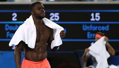 Amerian Frances Tiafoe hrál v 1. kole Australian Open s Argentincem Juanem...