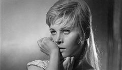 Herečka Marie Tomášová jako Ofélie. Inscenace Hamlet - 27.11.1959. | na serveru Lidovky.cz | aktuální zprávy