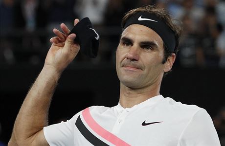 Roger Federer po vhe ve tvrtfinle Australian Open nad Tomem Berdychem.